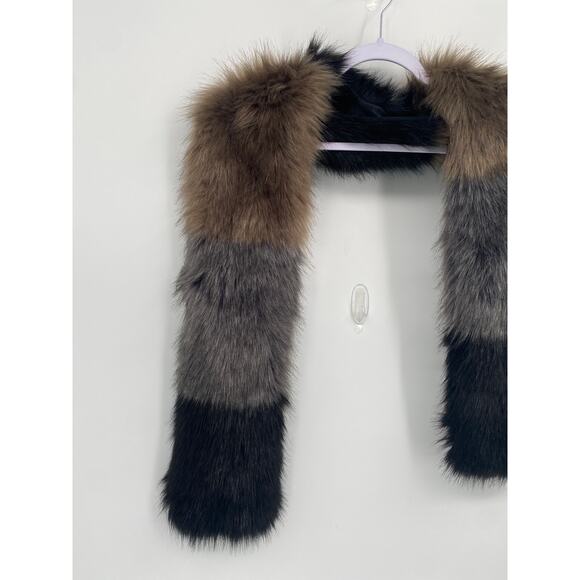 Jessica Simpson Faux Fur Stole Scarf Muff NWT - Picture 2 of 6